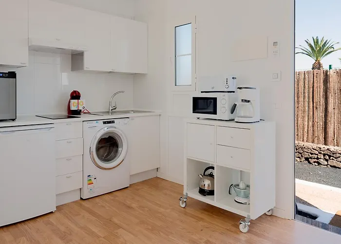 别墅 Lanzasuites (adults Only)